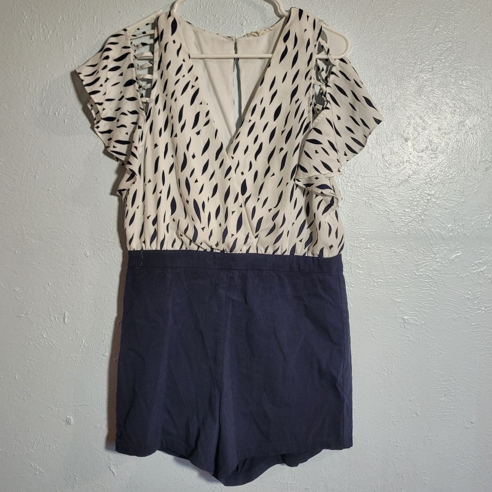 Vestique Romper - Size L - Chic & Unique Design